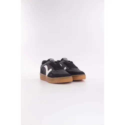 Shoes > Sneakers - - Victoria - Modalova