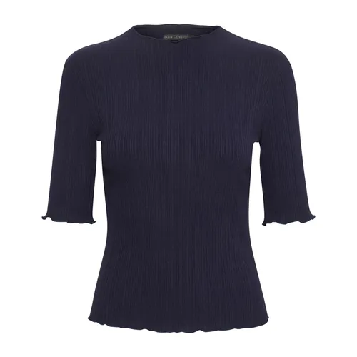 Tops > T-Shirts - - Karen by Simonsen - Modalova