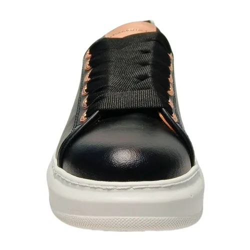 Shoes > Sneakers - - Alexander Smith - Modalova