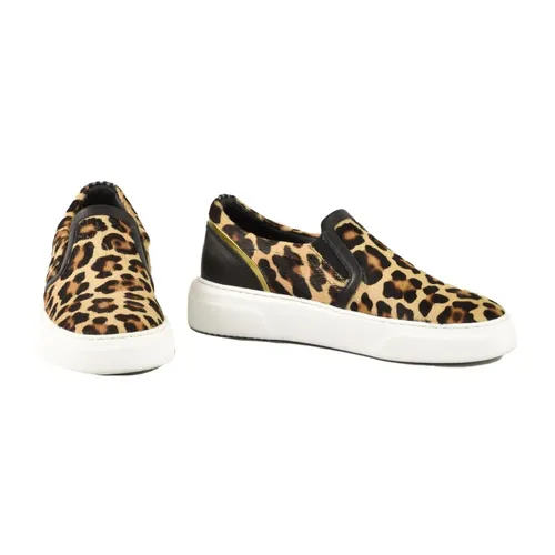 Shoes > Flats > Loafers - - Testoni - Modalova