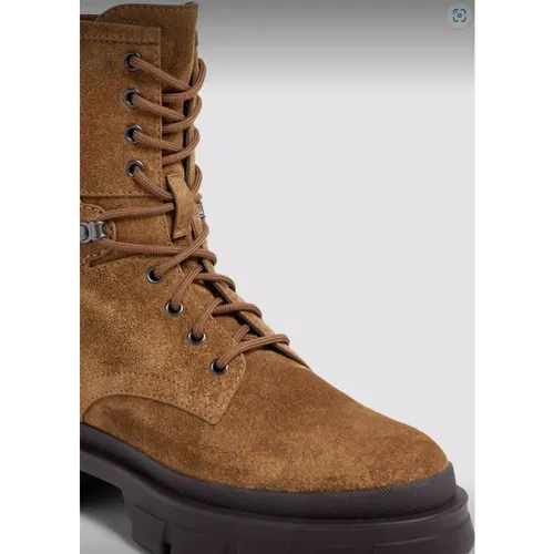 Shoes > Boots > Lace-up Boots - - Moncler - Modalova
