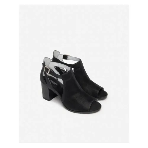 Shoes > Sandals > High Heel Sandals - - Nerogiardini - Modalova