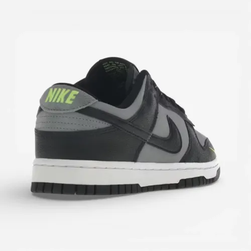 Nike - Shoes > Sneakers - Black - Nike - Modalova