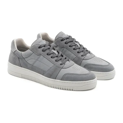 Shoes > Sneakers - - Ambitious - Modalova