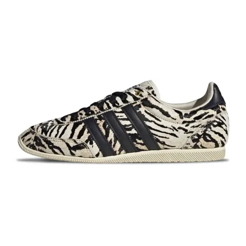 Adidas - Shoes > Sneakers - Black - Adidas - Modalova