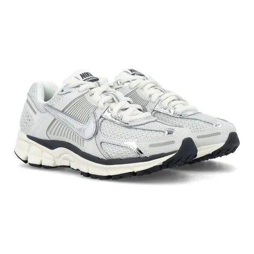 Nike - Shoes > Sneakers - Gray - Nike - Modalova
