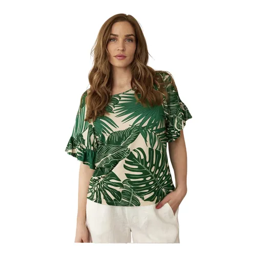 Tops > T-Shirts - - IN Front - Modalova