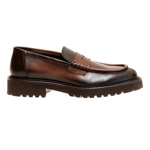 Shoes > Flats > Loafers - - Doucal's - Modalova