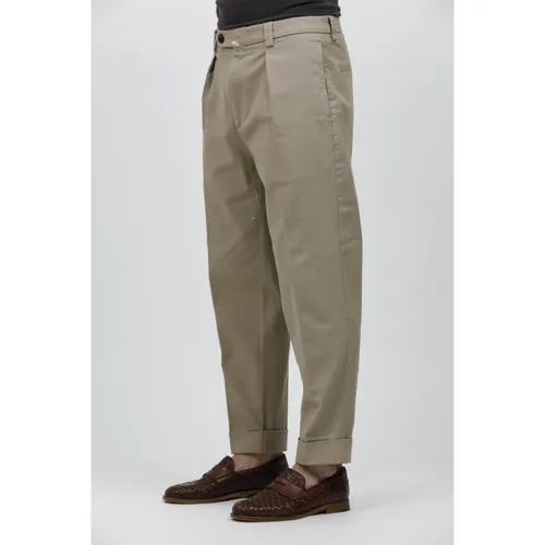 Trousers > Slim-fit Trousers - - Berwick - Modalova