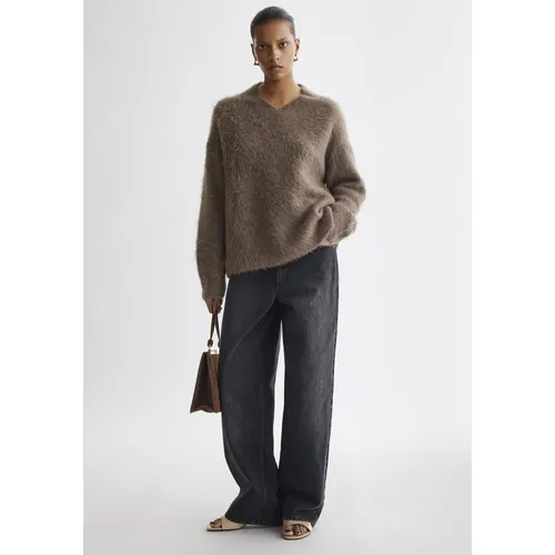 Knitwear > V-neck Knitwear - - Aeron - Modalova
