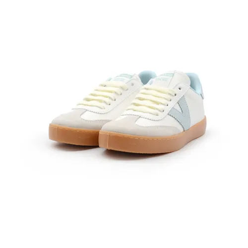 Shoes > Sneakers - - Victoria - Modalova