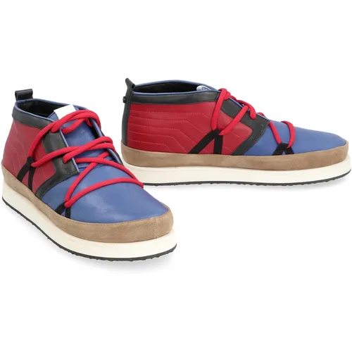 Shoes > Sneakers - - Volta - Modalova