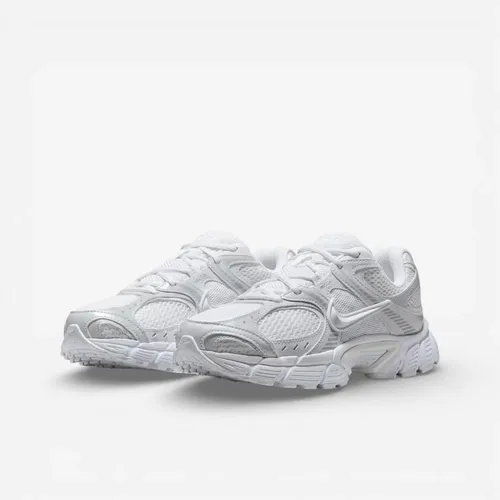 Nike - Shoes > Sneakers - Gray - Nike - Modalova