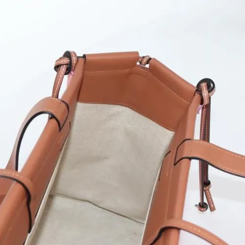 Pre-owned > Pre-owned Bags > Pre-owned Tote Bags - - Loewe Pre-owned - Modalova