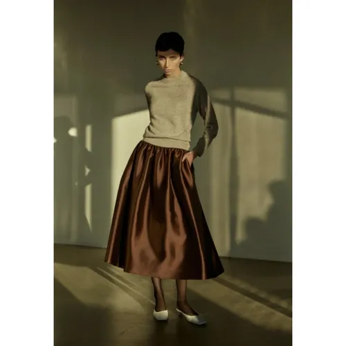 Skirts > Midi Skirts - - Rhúne - Modalova