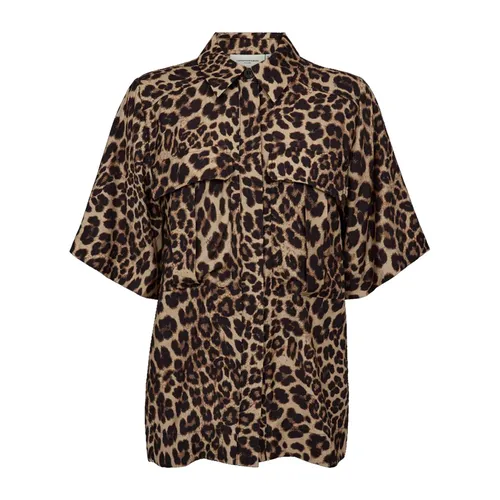 Blouses & Shirts > Shirts - - Copenhagen Muse - Modalova