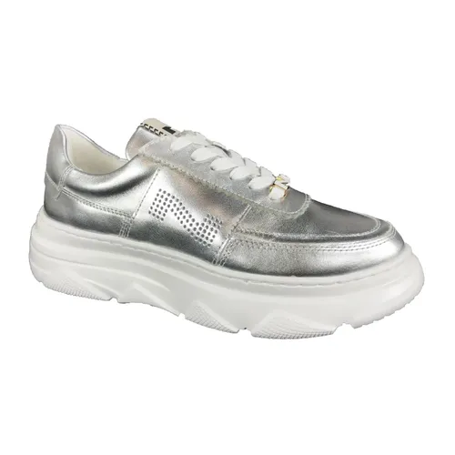 Shoes > Sneakers - - Nathan-Baume - Modalova