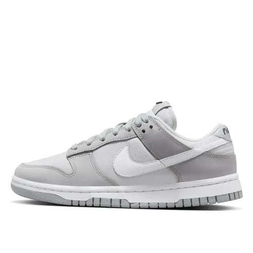 Nike - Shoes > Sneakers - Gray - Nike - Modalova