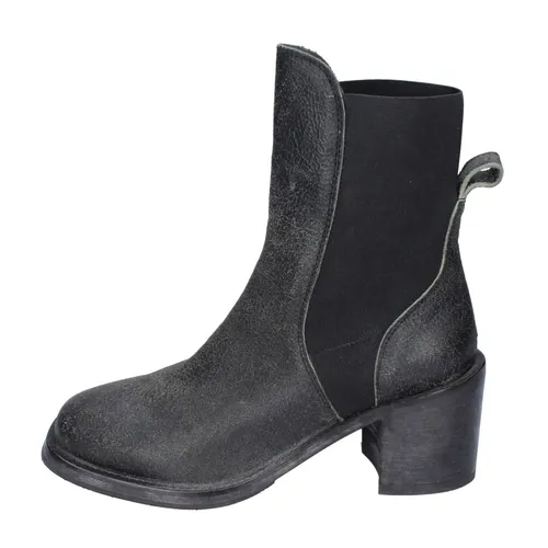Shoes > Boots > Heeled Boots - - Moma - Modalova