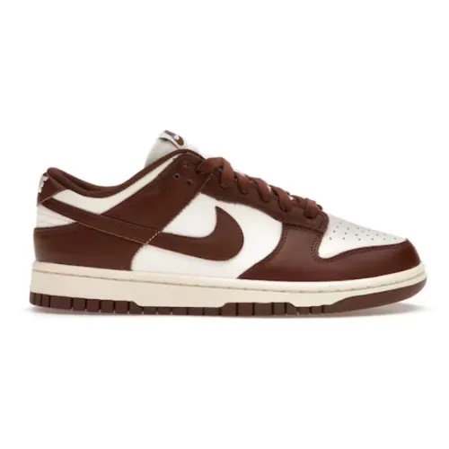 Nike - Shoes > Sneakers - Brown - Nike - Modalova