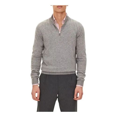 Knitwear > Turtlenecks - - Oscar Jacobson - Modalova