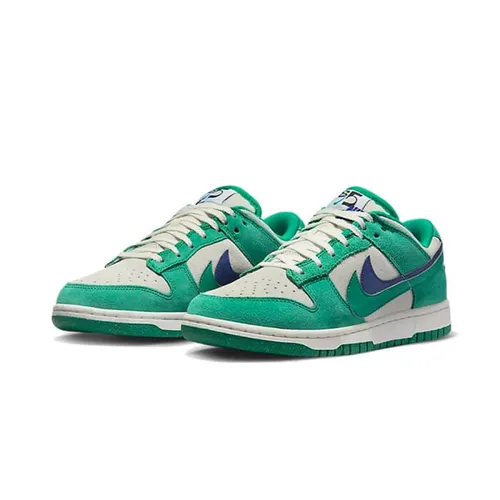 Nike - Shoes > Sneakers - Green - Nike - Modalova