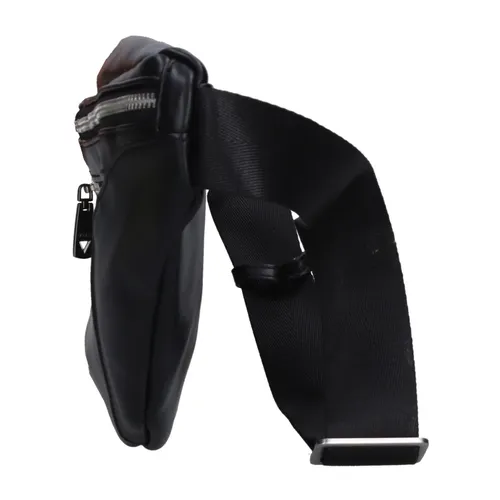 Guess - Bags > Belt Bags - Black - Guess - Modalova