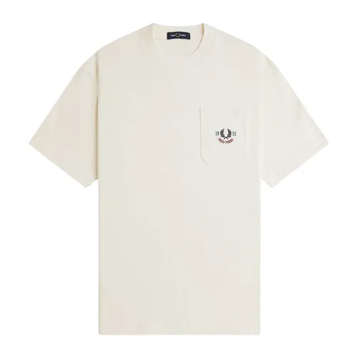 Tops > T-Shirts - - Fred Perry - Modalova