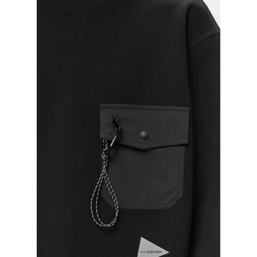 Sweatshirts & Hoodies > Sweatshirts - - And Wander - Modalova