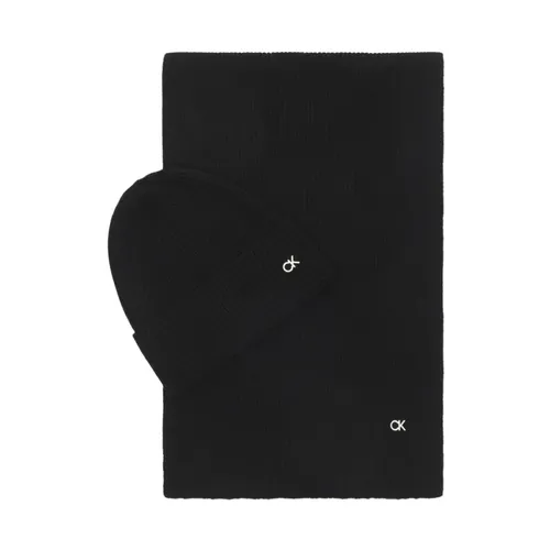 Accessories > Hats > Beanies - - Calvin Klein - Modalova