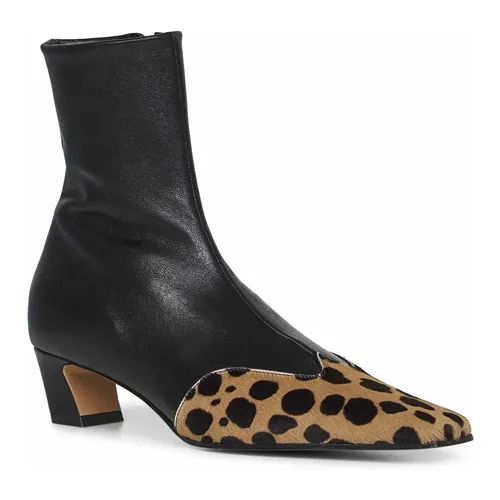 Shoes > Boots > Cowboy Boots - - Khaite - Modalova
