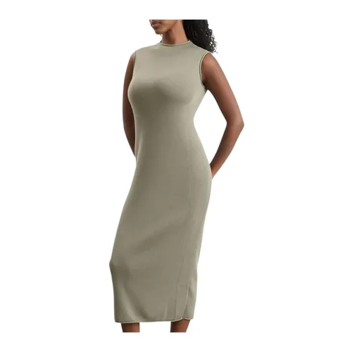 Dresses > Day Dresses > Knitted Dresses - - Nike - Modalova
