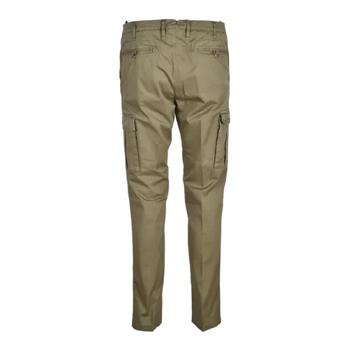 Myths - Trousers > Chinos - Green - Myths - Modalova