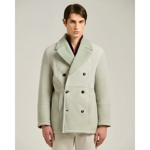 Coats > Double-Breasted Coats - - Kiton - Modalova