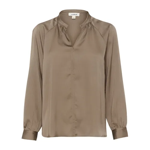 Blouses & Shirts > Blouses - - Soaked in Luxury - Modalova