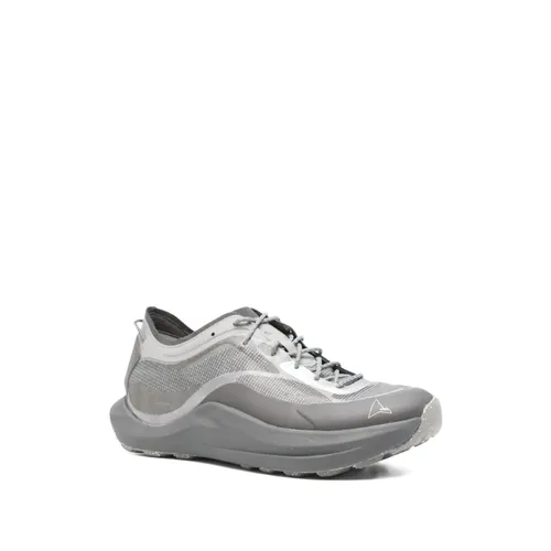 ROA - Shoes > Sneakers - Gray - ROA - Modalova