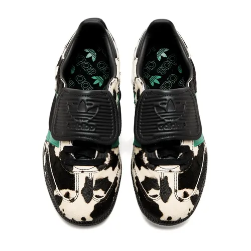 Adidas - Shoes > Sneakers - Black - Adidas - Modalova