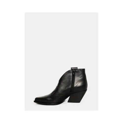 Shoes > Boots > Cowboy Boots - - Elena Iachi - Modalova