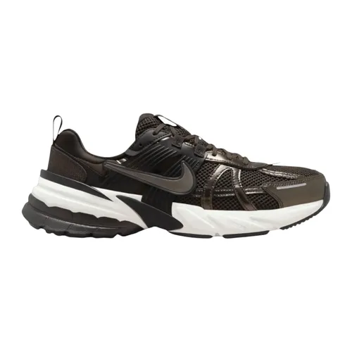 Nike - Shoes > Sneakers - Brown - Nike - Modalova