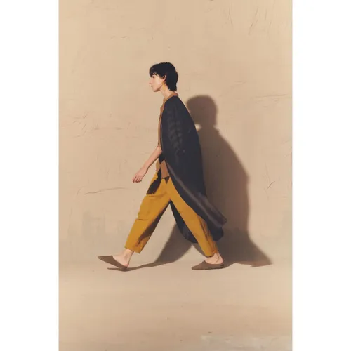 Blouses & Shirts > Kimonos - - Cortana - Modalova