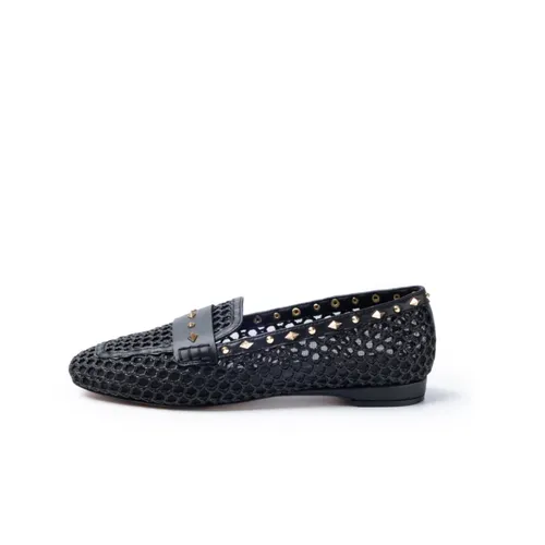 Shoes > Flats > Loafers - - Emanuelle Vee - Modalova
