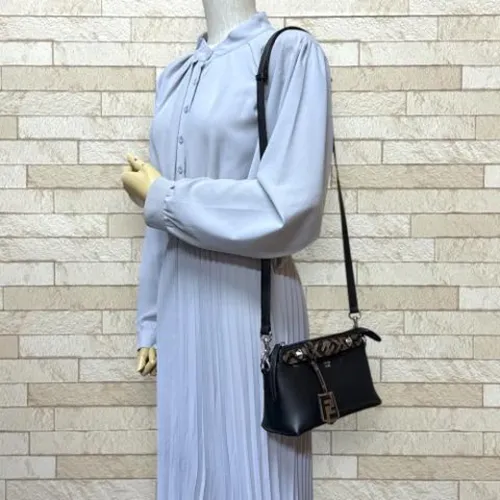 Pre-owned > Pre-owned Bags > Pre-owned Cross Body Bags - - Fendi Vintage - Modalova