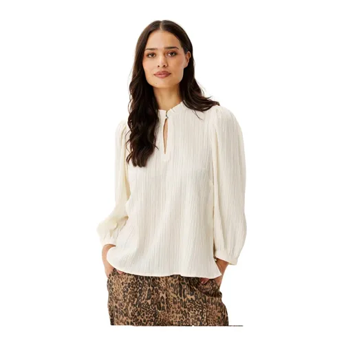 Blouses & Shirts > Blouses - - IN Front - Modalova