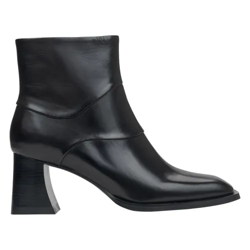 Shoes > Boots > Heeled Boots - - Estro - Modalova