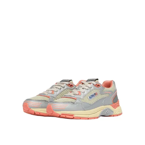 Shoes > Sneakers - - Autry - Modalova