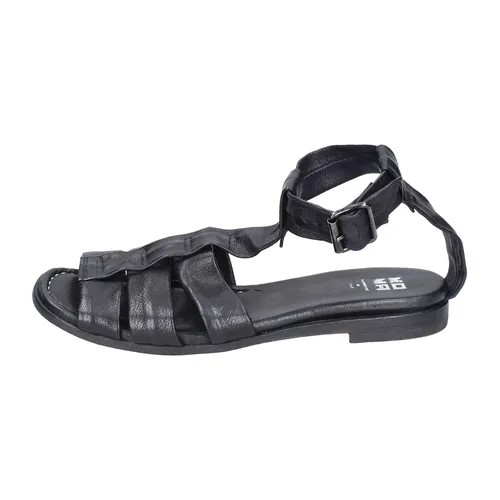 Shoes > Sandals > Flat Sandals - - Moma - Modalova