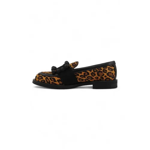 Shoes > Flats > Loafers - - Frau - Modalova