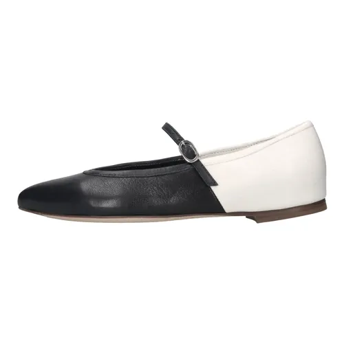 Shoes > Flats > Ballerinas - - Lorena Paggi - Modalova
