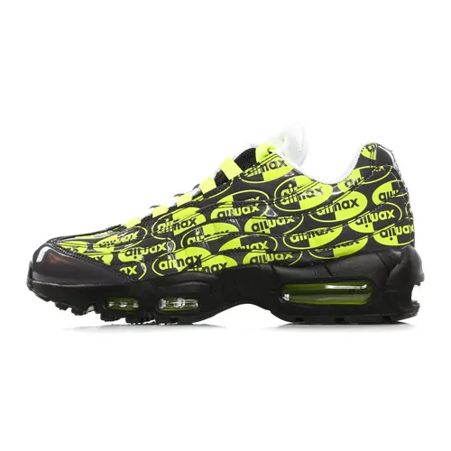 Nike - Shoes > Sneakers - Green - Nike - Modalova