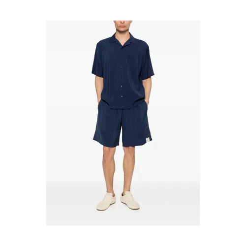 Shirts > Short Sleeve Shirts - - Family First - Modalova